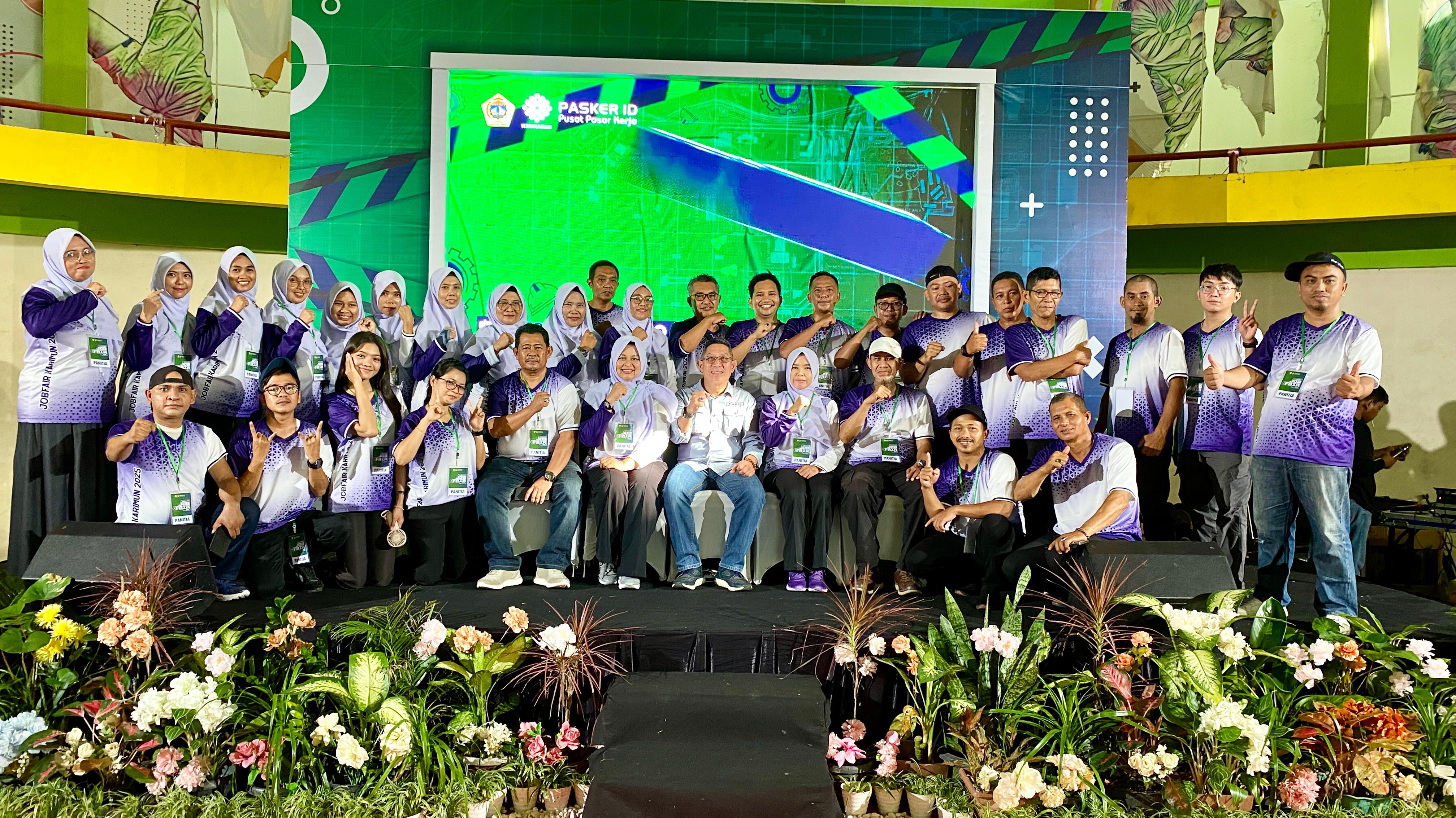 Ribuan Pencari Kerja Padati Job Fair Karimun 2025