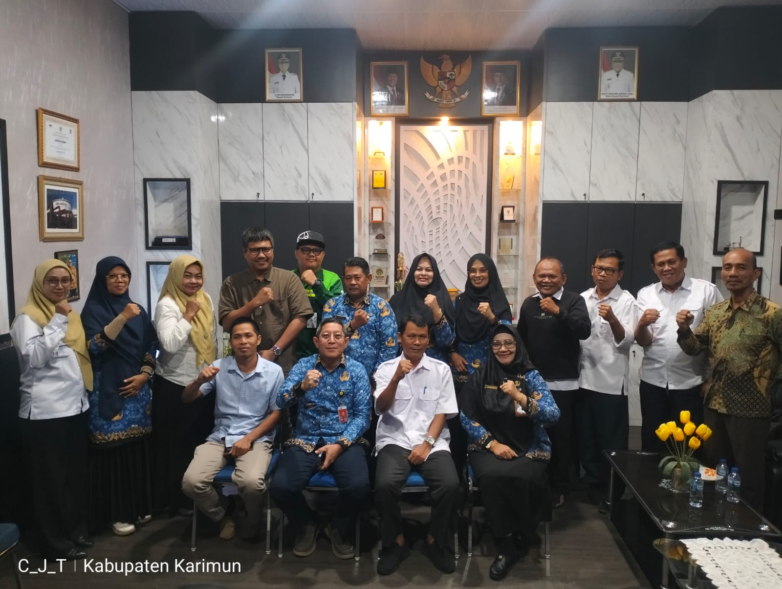 LINK AND MATCH ANTARA DUNIA PENDIDIKAN DAN DUNIA INDUSTRI